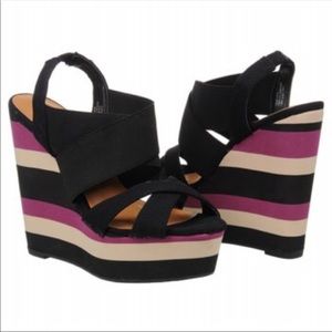 NEW Madden Girl Cappe Size 9